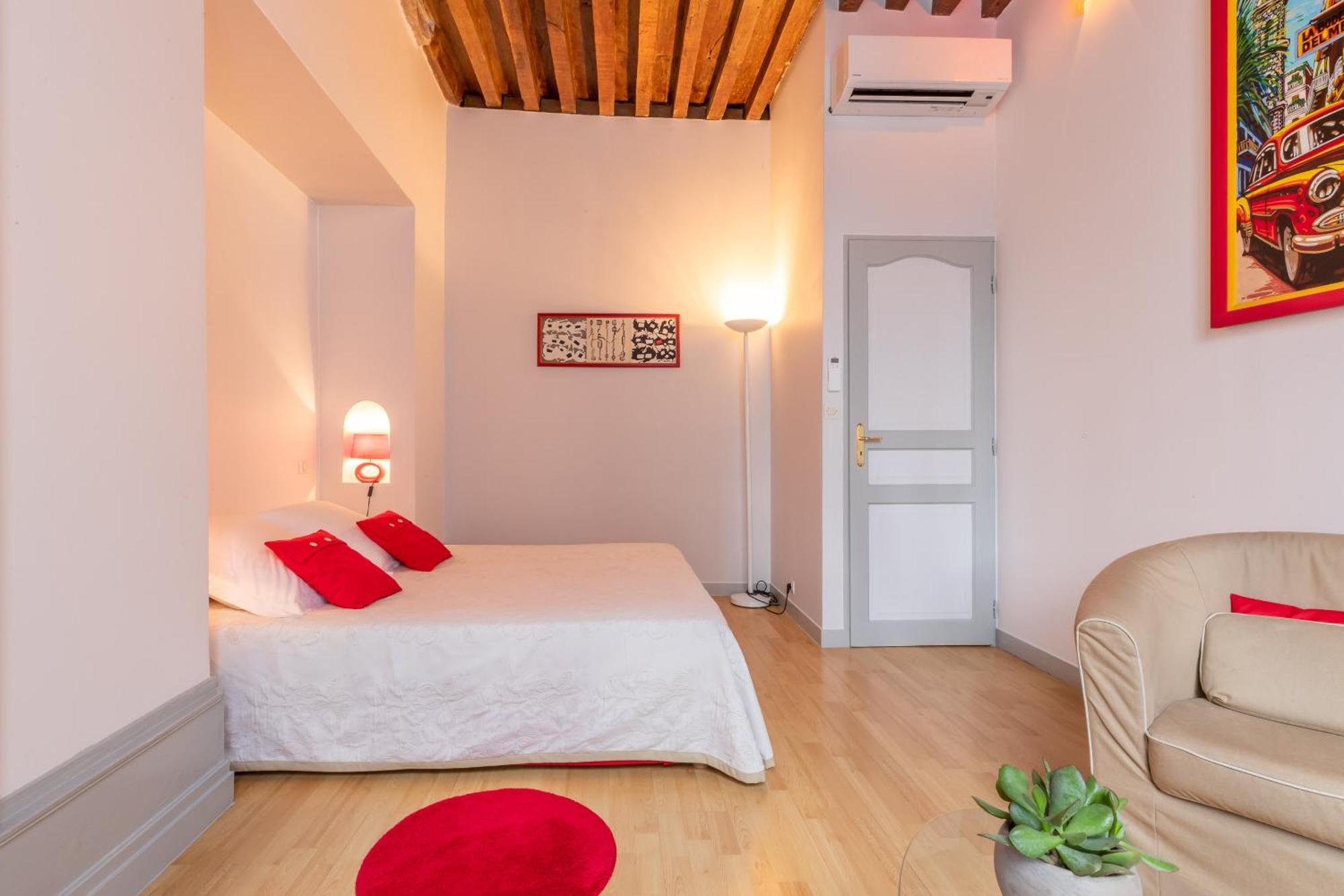 Beaune Sweet Home Kamer foto